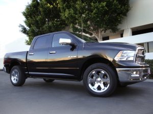 Dodge Ram 3500 SLT Running Boards - AMP Research - PowerStep Plug N Play - Black - `13-`15